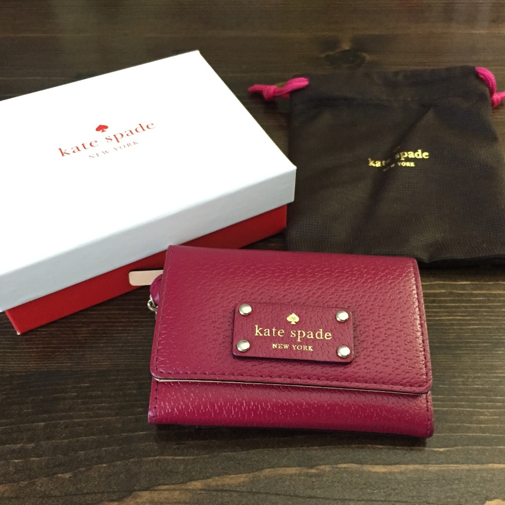 Kate Spade Keychain Wallet